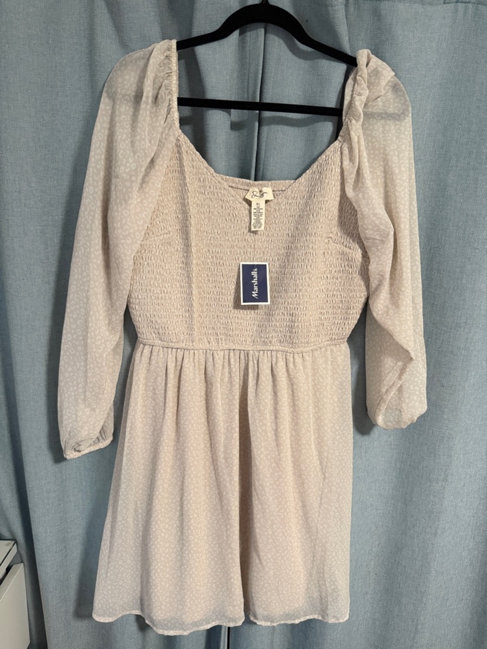 Jessica Simpson Light Cream Long Sleeve Dress